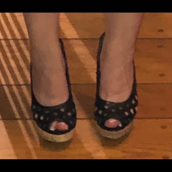 Rue 21 Etc Lattice Stiletto Platform Peeptoe Pump - Picture 11 of 14